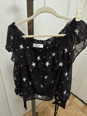 Black Star-Print Off-Shoulder Blouse